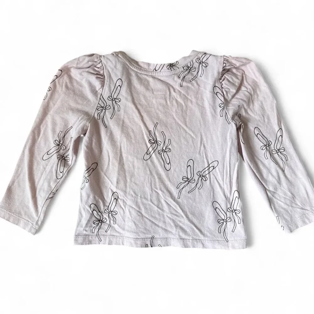 2 Baby Gap Girls Long Sleeve Shirts Bundle Size 3 Years